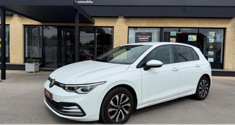 Blanc Utilisé 2021 VW Golf VIII Active Berline | 17 990 € (Prix juste) - Image 1/4