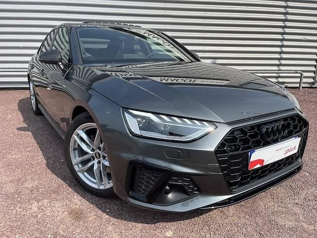 Occasion Audi A4 Competition 150 ch (110 kW) 2024 Gris daytona nacré Berline