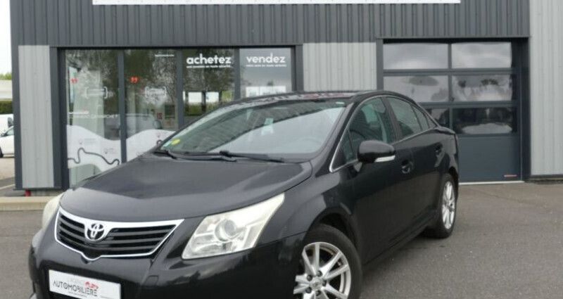 Utilisé 2011 Toyota Avensis Skyview Edition Berline | 5 990 € - Image 1/4