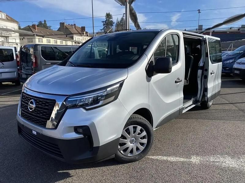 Gris Nouvelle 2024 Nissan Primastar N-Connecta Monospace | 39 890 € (Prix assez cher) - Image 1/4