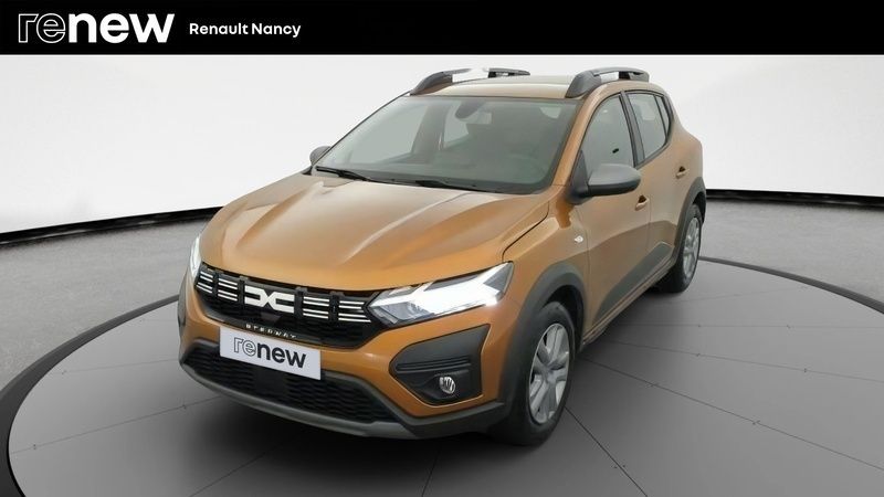 Orange Utilisé 2022 Dacia Sandero Expression Citadine | 14 467 € (Prix juste) - Image 1/4