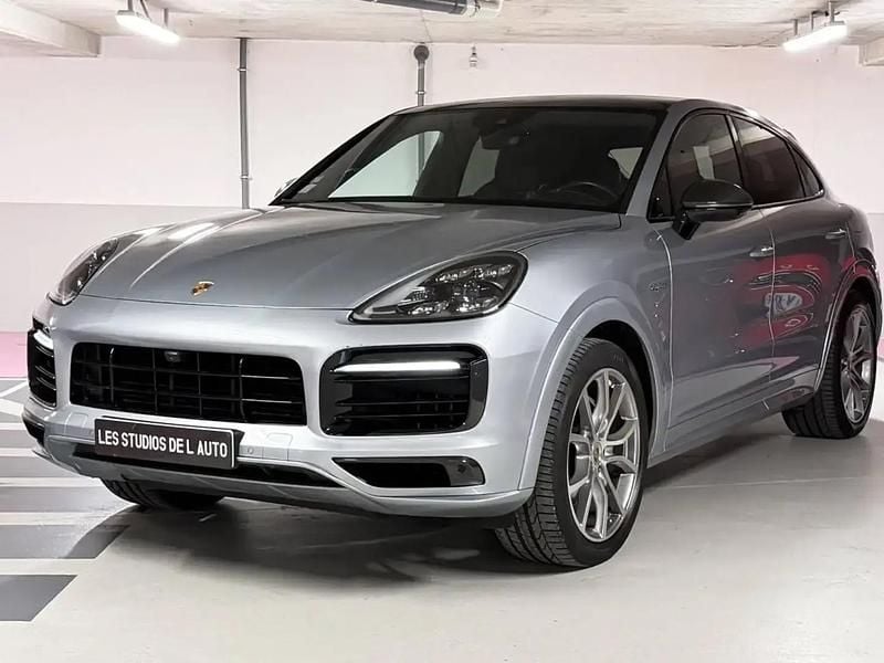 Gris Occasion 2021 Porsche Cayenne SUV | 69 950 € (Bon prix) - Image 1/4