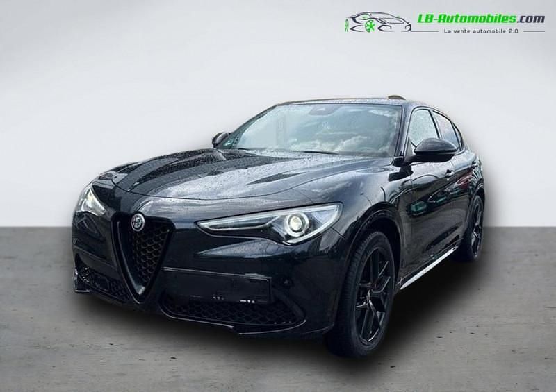 Utilisé 2021 Alfa Romeo Stelvio SUV | 36 500 € (Bon prix) - Image 1/4