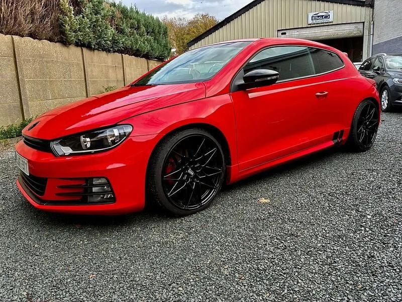Rouge Occasion 2018 VW Scirocco GTS Coupé | 20 490 € (Bon prix) - Image 1/4