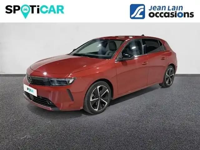 Rouge Utilisé 2023 Opel Astra Business Berline | 22 574 € (Prix assez cher) - Image 1/4