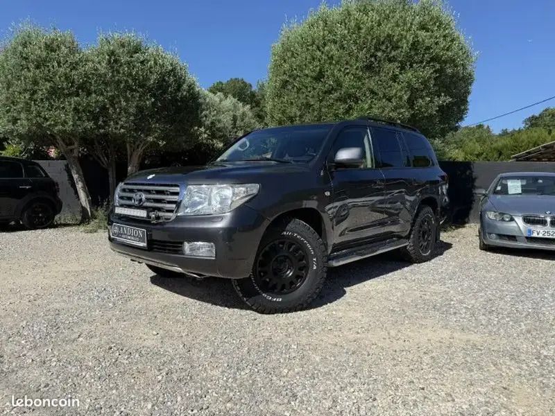 Gris Utilisé 2010 Toyota Land Cruiser Lounge SUV | 28 950 € - Image 1/4