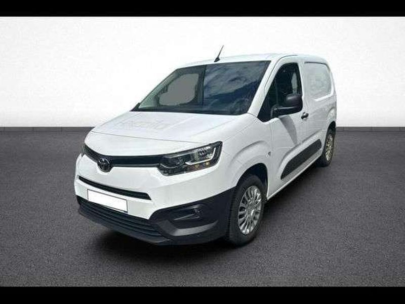 Utilisé 2021 Toyota Proace Business Edition Van | 12 990 € (Prix assez cher) - Image 1/1