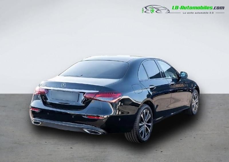 Utilisé 2023 Mercedes E300 Berline | 46 800 € (Prix juste) - Image 1/3