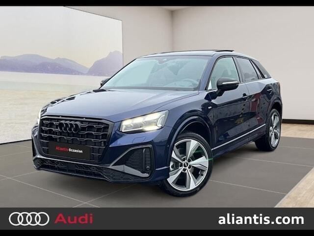 Bleu navarre métallisé Utilisé 2024 Audi Q2 S-Line SUV | 44 332 € - Image 1/4