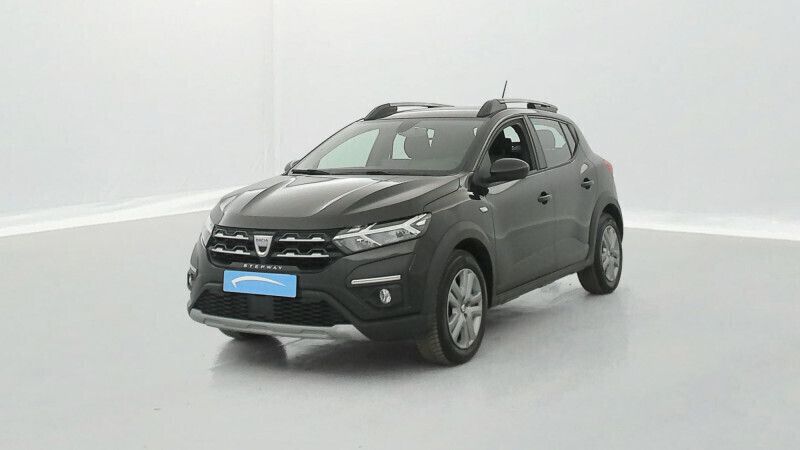 Noir Utilisé 2021 Dacia Sandero Comfort Plus Citadine | 13 490 € (Prix juste) - Image 1/4