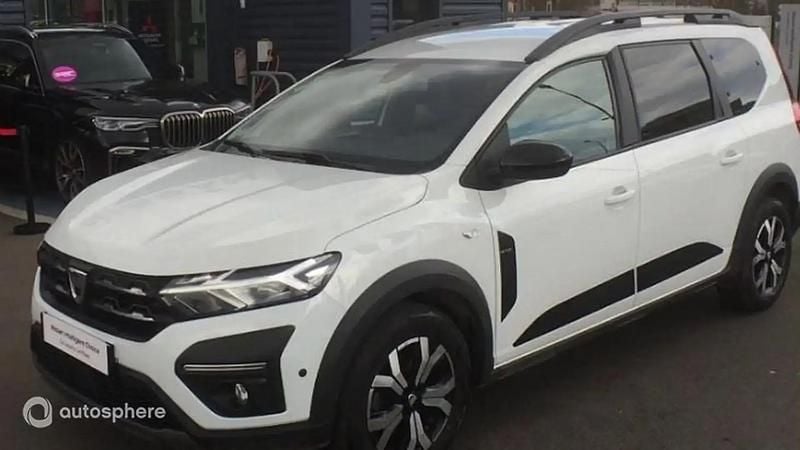 Utilisé 2022 Dacia Jogger Extreme Break | 16 499 € (Bon prix) - Image 1/4