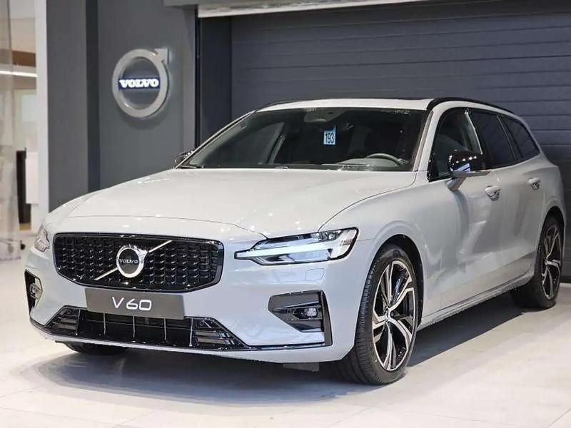 Gris Utilisé 2025 Volvo V60 Ultimate Break | 47 169 € (Prix cher) - Image 1/4