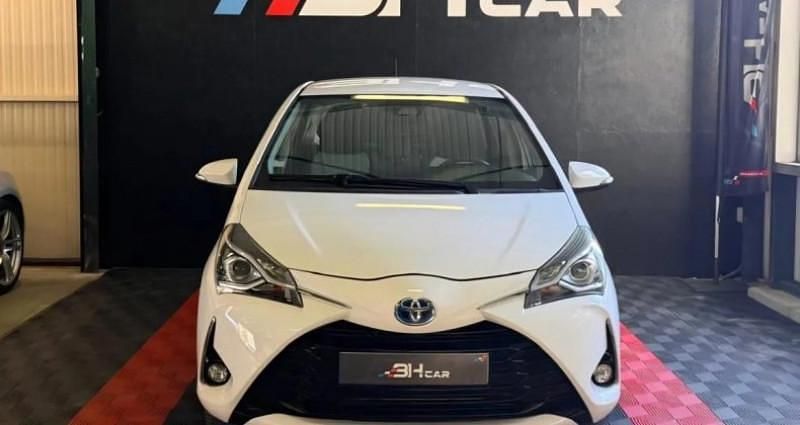 Occasion Toyota Yaris Hybrid 76 ch (55 kW) 2018 Blanc Citadine