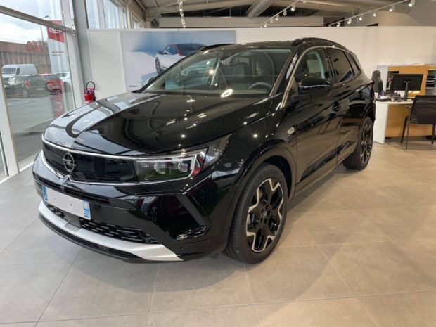 Noir Utilisé 2023 Opel Grandland X Business SUV | 34 900 € - Image 1/4