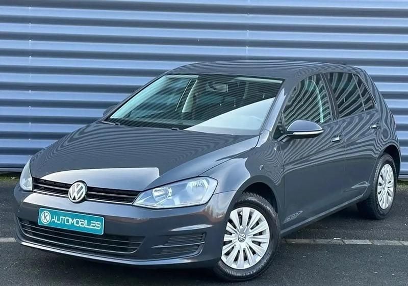 Gris Occasion 2015 VW Golf VII Trendline | 10 990 € (Prix juste) - Image 1/4