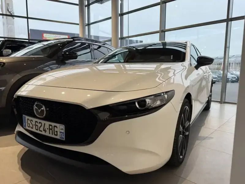 Gris Utilisé 2023 Mazda 3 | 27 900 € - Image 1/4