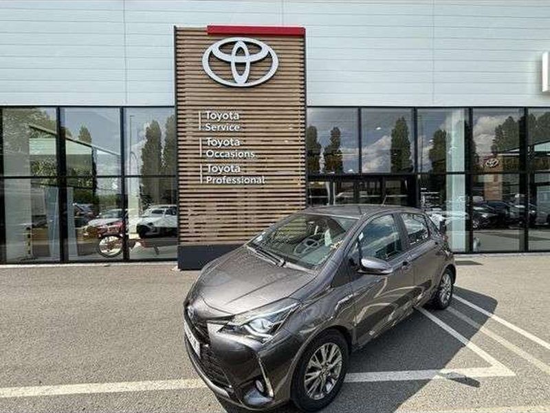 Utilisé 2018 Toyota Yaris Hybrid Berline | 15 380 € (Prix juste) - Image 1/1