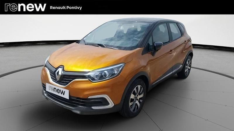 Orange Utilisé 2018 Renault Captur Zen SUV | 11 990 € (Prix juste) - Image 1/4