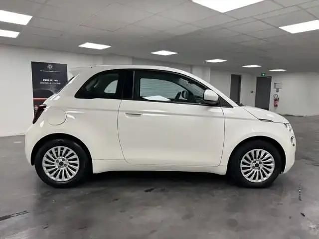 Occasion Fiat 500e Action 69 kW (95 ch) 2022 Blanc Citadine