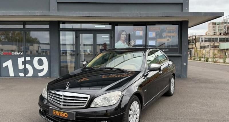 Noir Utilisé 2007 Mercedes C220 Elegance Berline | 8 990 € (Bon prix) - Image 1/4