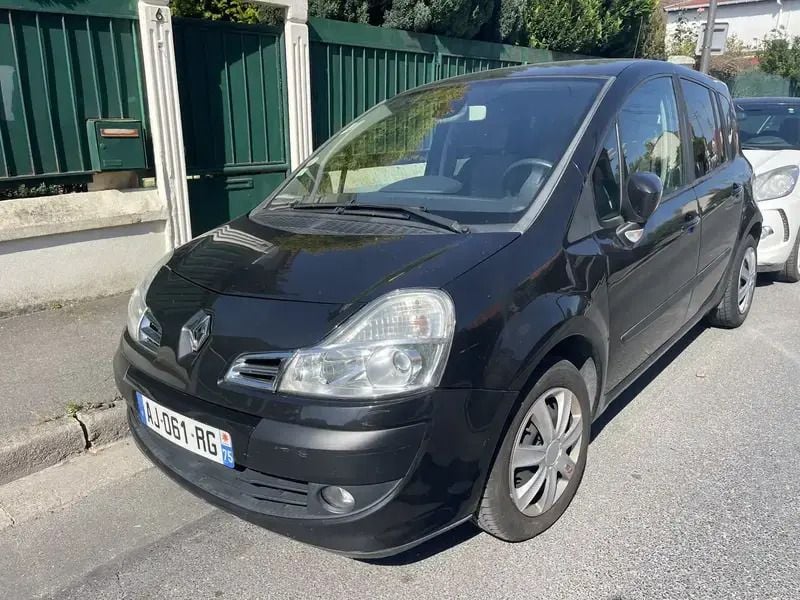 Utilisé 2011 Renault Modus Expression Monospace | 3 200 € (Prix assez cher) - Image 1/4