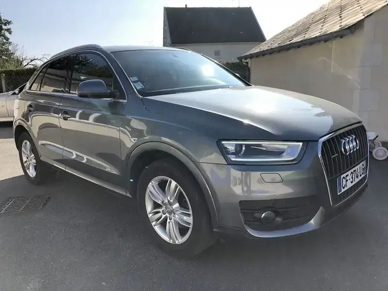 Gris Utilisé 2012 Audi Q3 Ambition SUV | 10 490 € (Prix juste) - Image 1/4