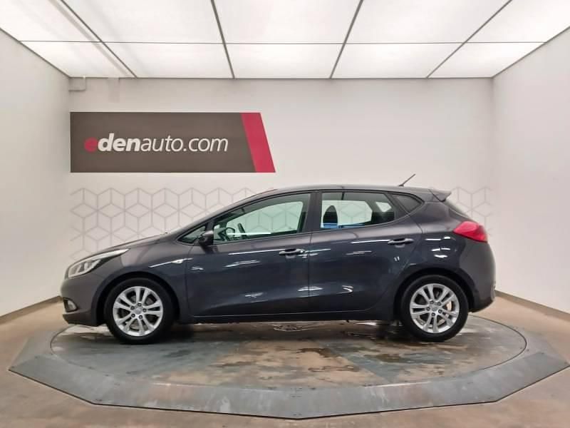 Occasion Kia Ceed Style 100 ch (73 kW) 2012 Citadine