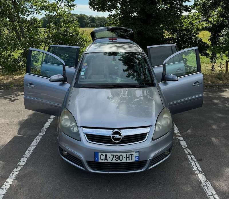 Image 4/4
