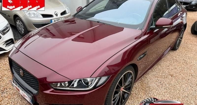 Rouge Occasion 2018 Jaguar XE R-Sport Berline | 18 990 € (Prix juste) - Image 1/4