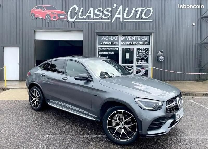 Gris Occasion 2021 Mercedes GLC300 AMG line Coupé | 45 990 € (Bon prix) - Image 1/4