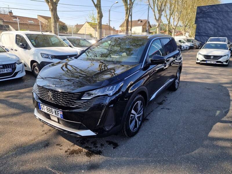 Noir Utilisé 2023 Peugeot 5008 S Monospace | 32 790 € (Prix assez cher) - Image 1/3