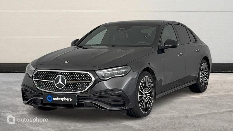Gris Nouvelle 2024 Mercedes E300 AMG line Berline | 64 499 € (Prix cher) - Image 1/4