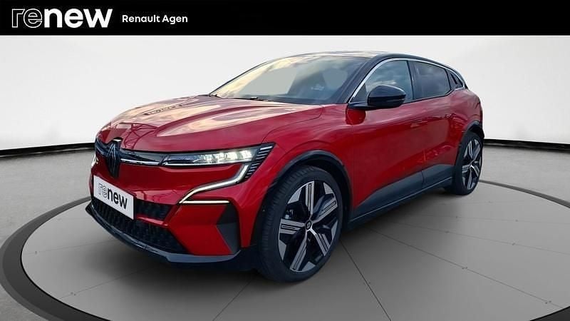 Occasion Renault Megane E-Tech Iconic 161 kW (220 ch) 2022 Rouge Berline