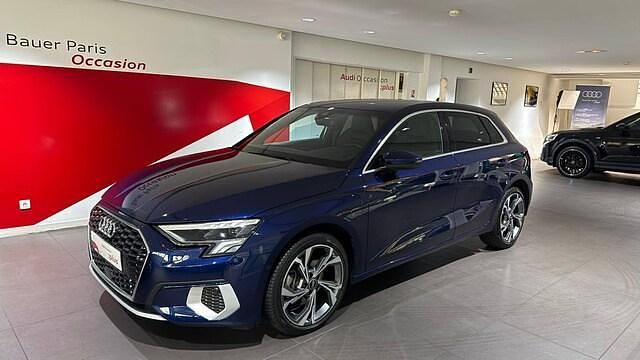 Bleu navarre métallisé Utilisé 2023 Audi A3 Sportback e-tron Design Berline | 31 480 € (Bon prix) - Image 1/4