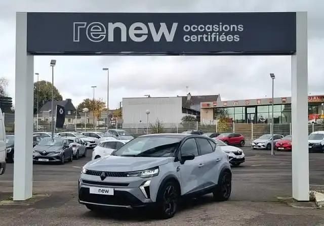 Gris fonce Occasion 2025 Renault Captur SUV | 30 490 € - Image 1/4