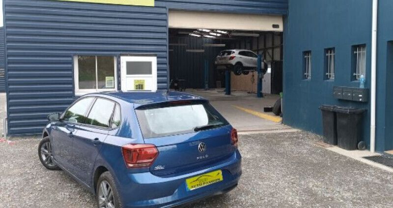 Image 2/4
