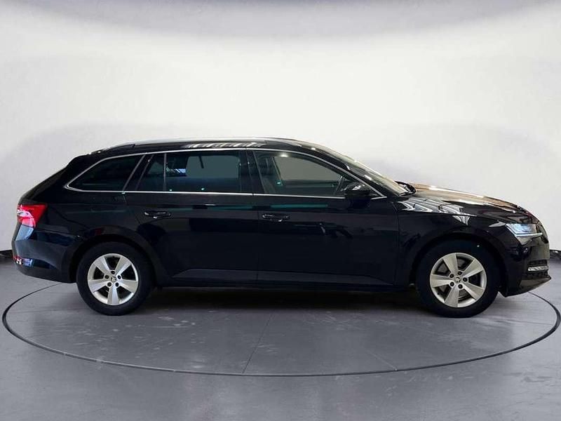 Occasion Skoda Superb Business Line 150 ch (110 kW) 2021 Noir Break