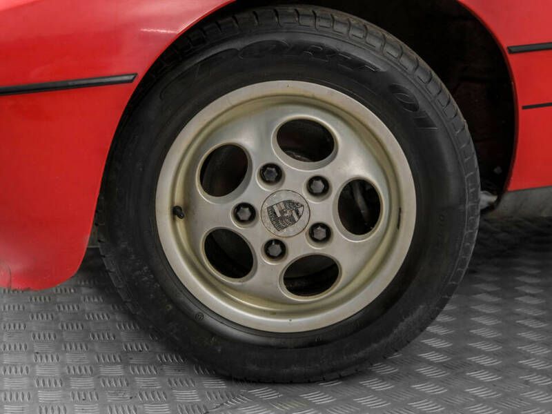 Occasion Porsche 924 160 ch (117 kW) 1987 Rouge Coupé