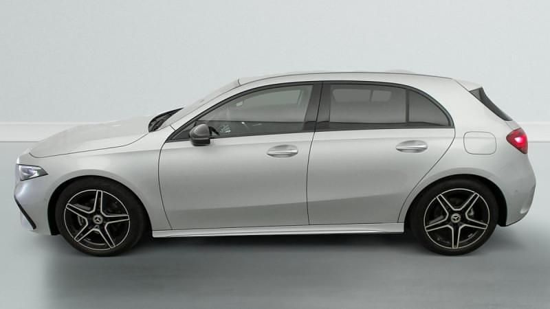 Nouvelle Mercedes A200 AMG line 150 ch (110 kW) 2025 Berline
