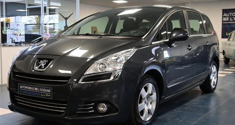Utilisé 2011 Peugeot 5008 Premium Monospace | 7 990 € (Prix assez cher) - Image 1/4
