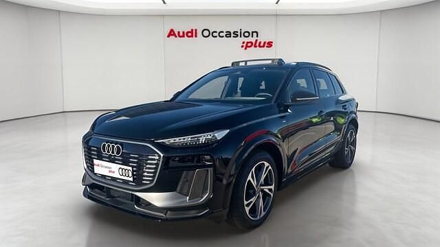 Noir mythique métallisé Occasion 2025 Audi Q6 e-tron S-Line SUV | 80 880 € (Prix juste) - Image 1/4
