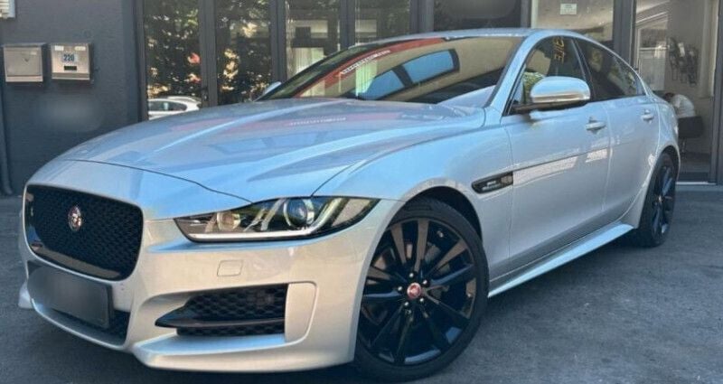 Utilisé 2019 Jaguar XE R-Sport Berline | 28 900 € (Prix cher) - Image 1/4