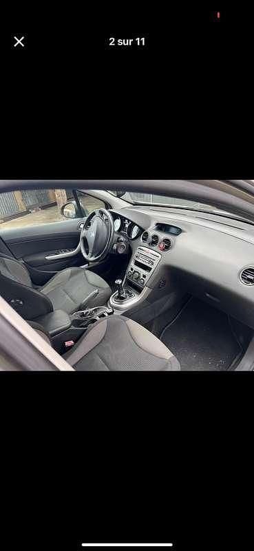 Image 3/4