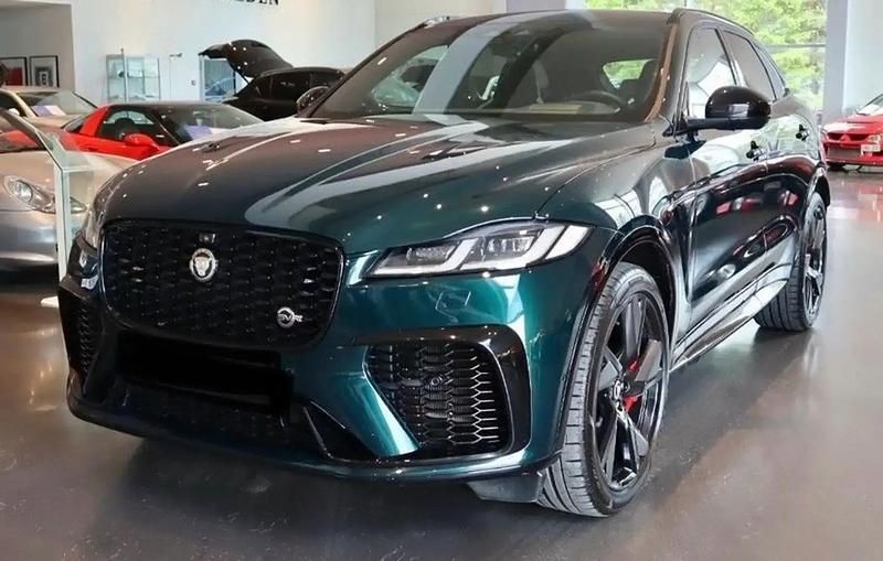 Utilisé 2023 Jaguar F-Pace SVR SUV | 89 990 € - Image 1/4