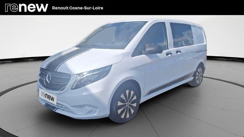 Blanc Utilisé 2023 Mercedes Vito Monospace | 48 490 € - Image 1/4