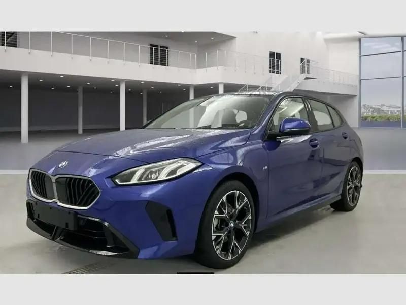 Bleu Utilisé 2024 BMW 120 M Sport Citadine | 34 990 € - Image 1/4