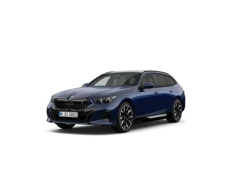 Occasion BMW i5 Sport Line 250 kW (340 ch) 2025 Bleu Break