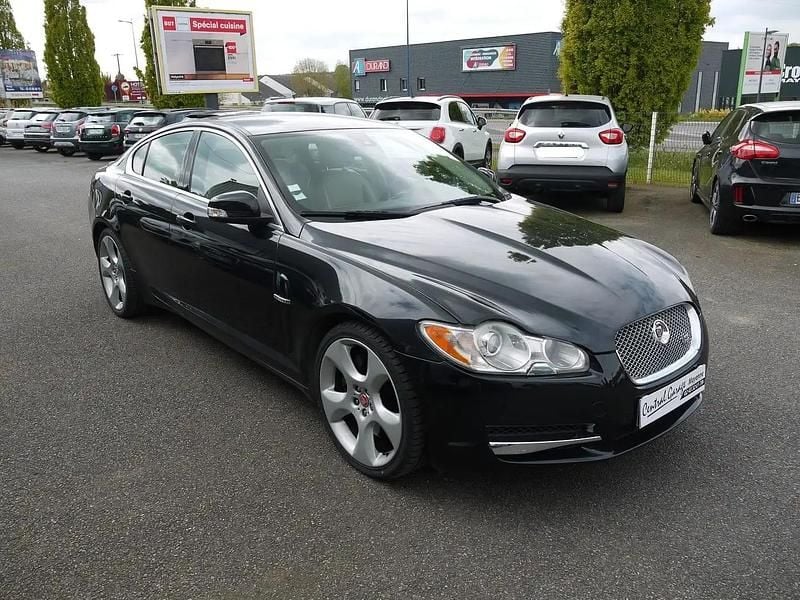Noir Occasion 2008 Jaguar XF Berline | 17 990 € - Image 1/4