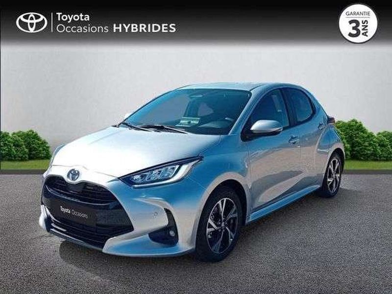 Utilisé 2025 Toyota Yaris Hybrid Design Berline | 24 280 € (Prix assez cher) - Image 1/1