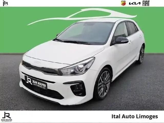 Blanc Occasion 2021 Kia Rio GT-Line Berline | 18 990 € (Prix juste) - Image 1/4